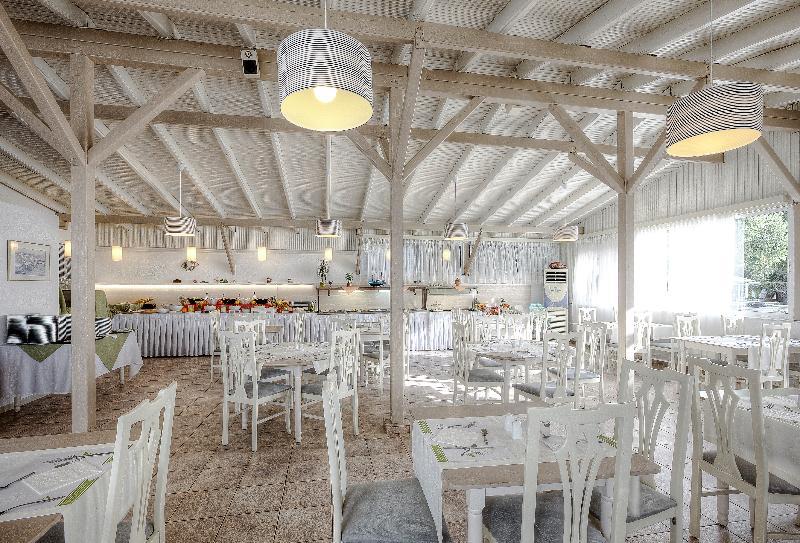 Acrotel Lilyann Boutique Hotel 엘리아 외부 사진